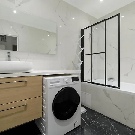 With Ac - 2bdr-6pax - Champs Elysees Apartament *