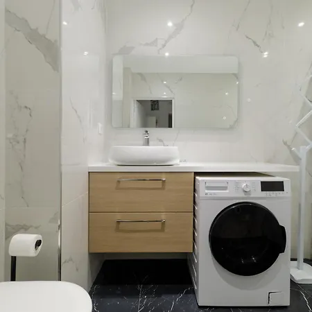 Apartament With Ac - 2bdr-6pax - Champs Elysees